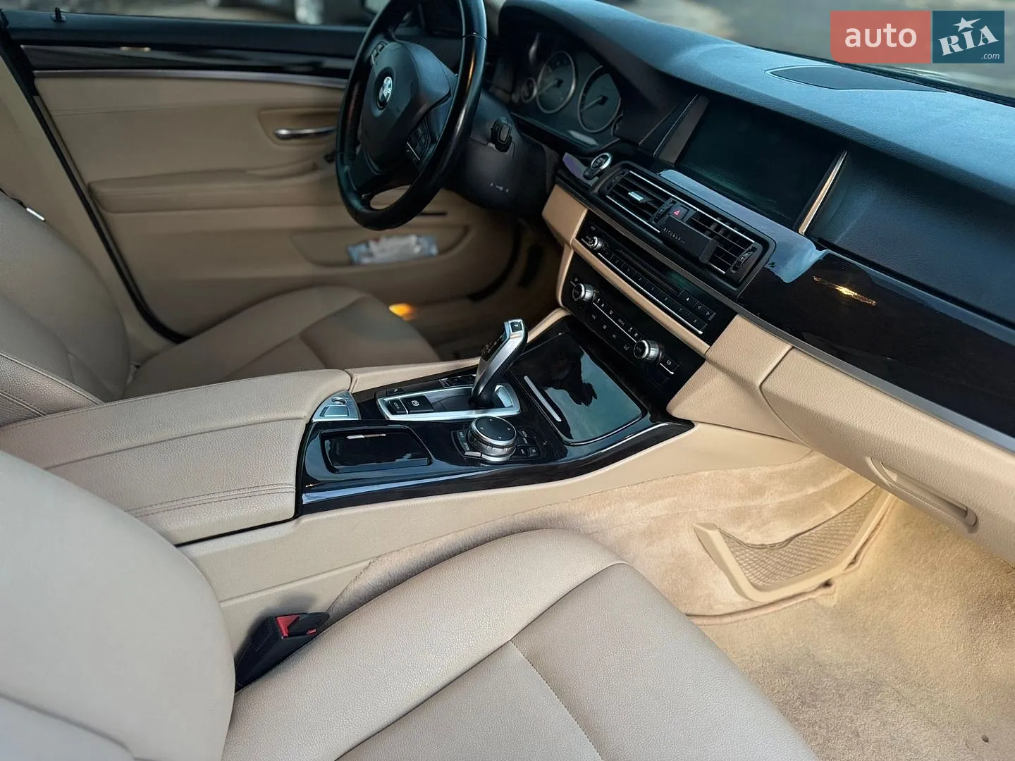 2015 BMW 5er - мініатюра 32