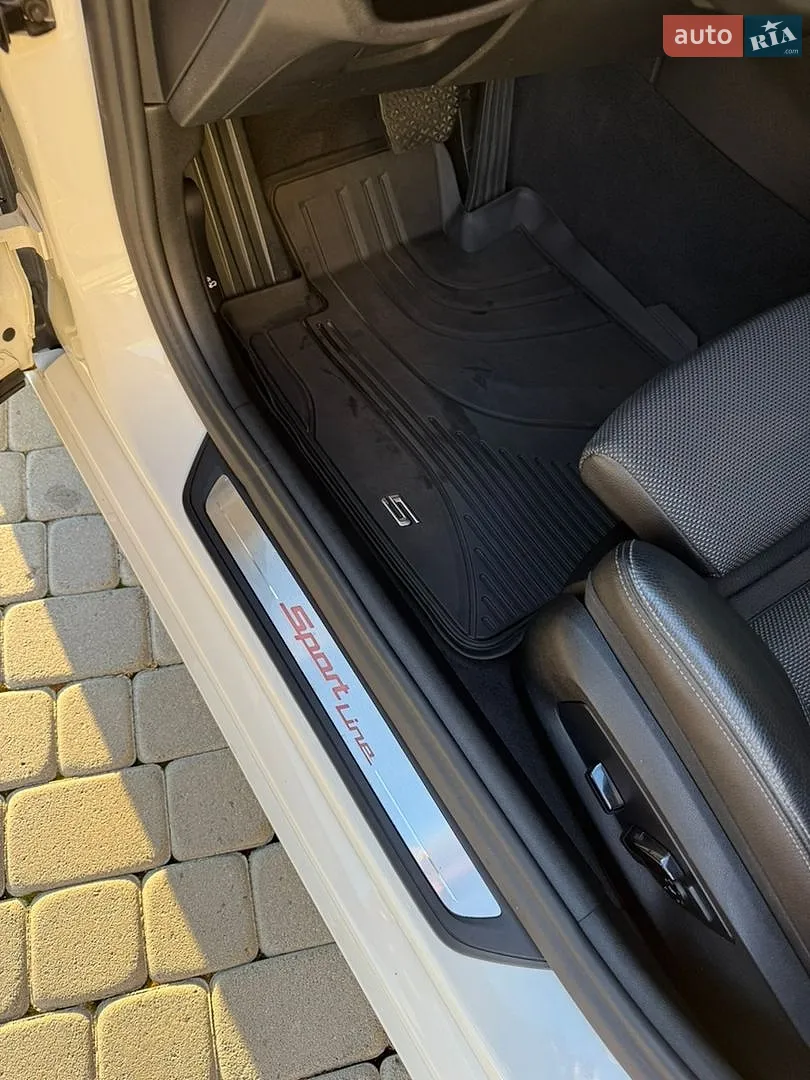 2017 BMW 5er - мініатюра 31