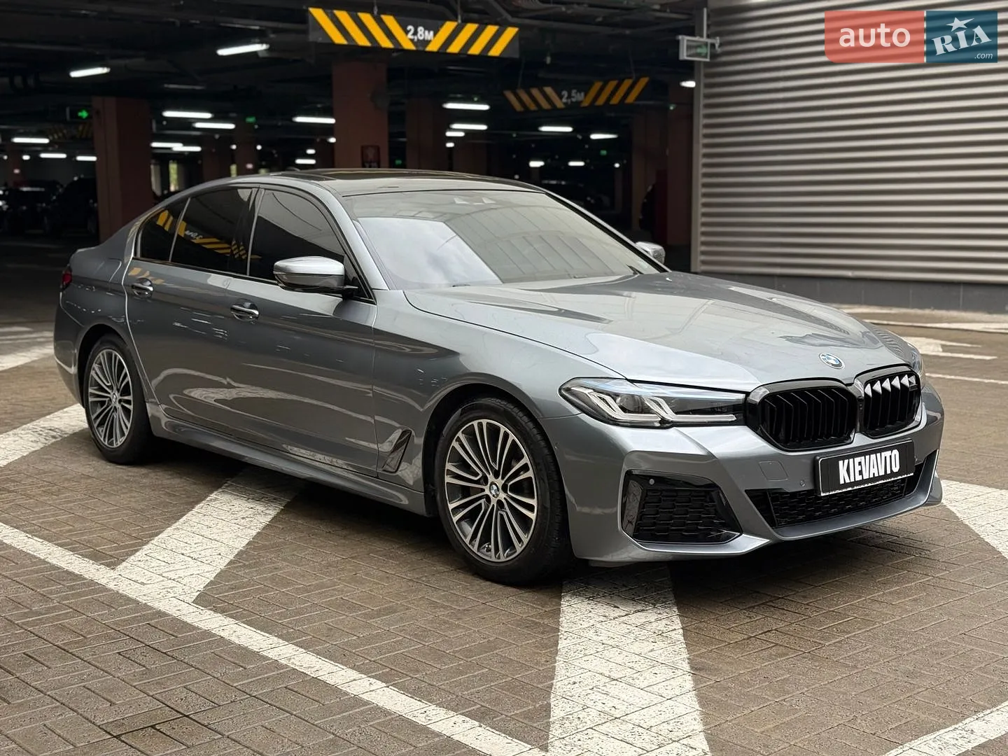 2018 BMW 5er - мініатюра 3