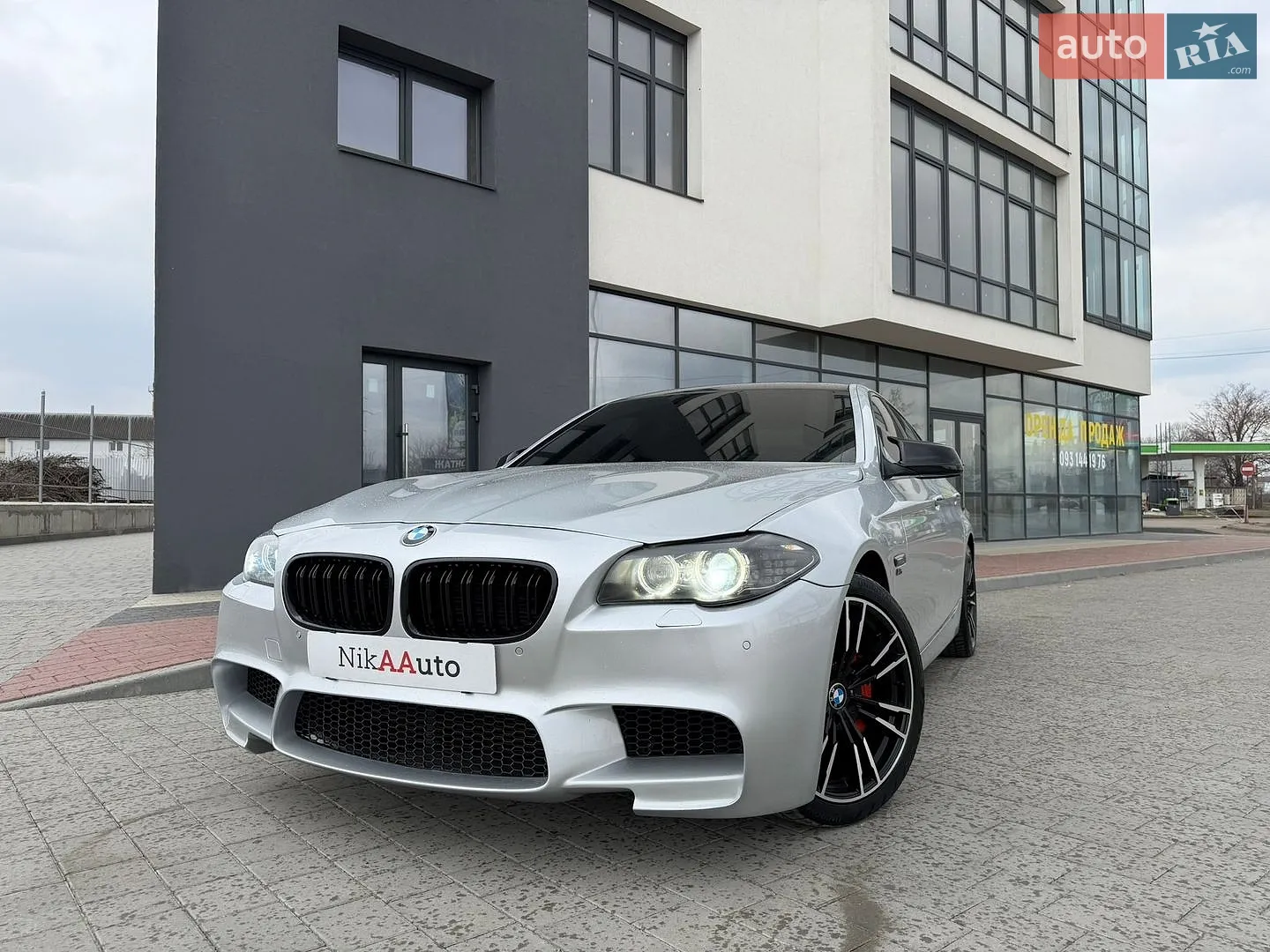 2010 BMW 5er - мініатюра 6