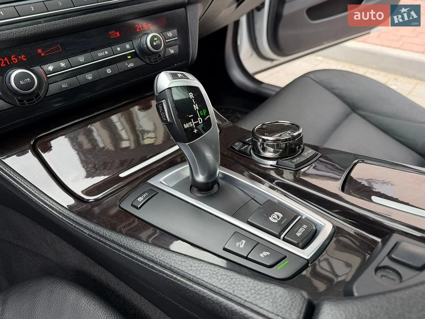 2010 BMW 5er - мініатюра 50