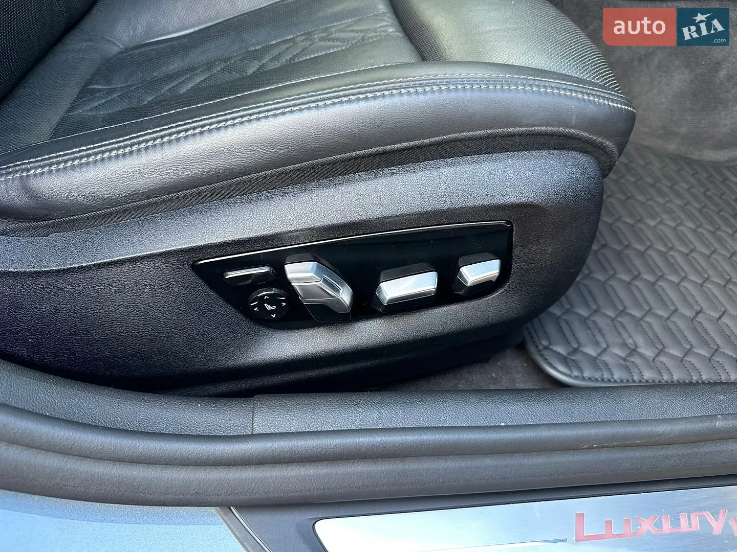 2018 BMW 5er - мініатюра 22