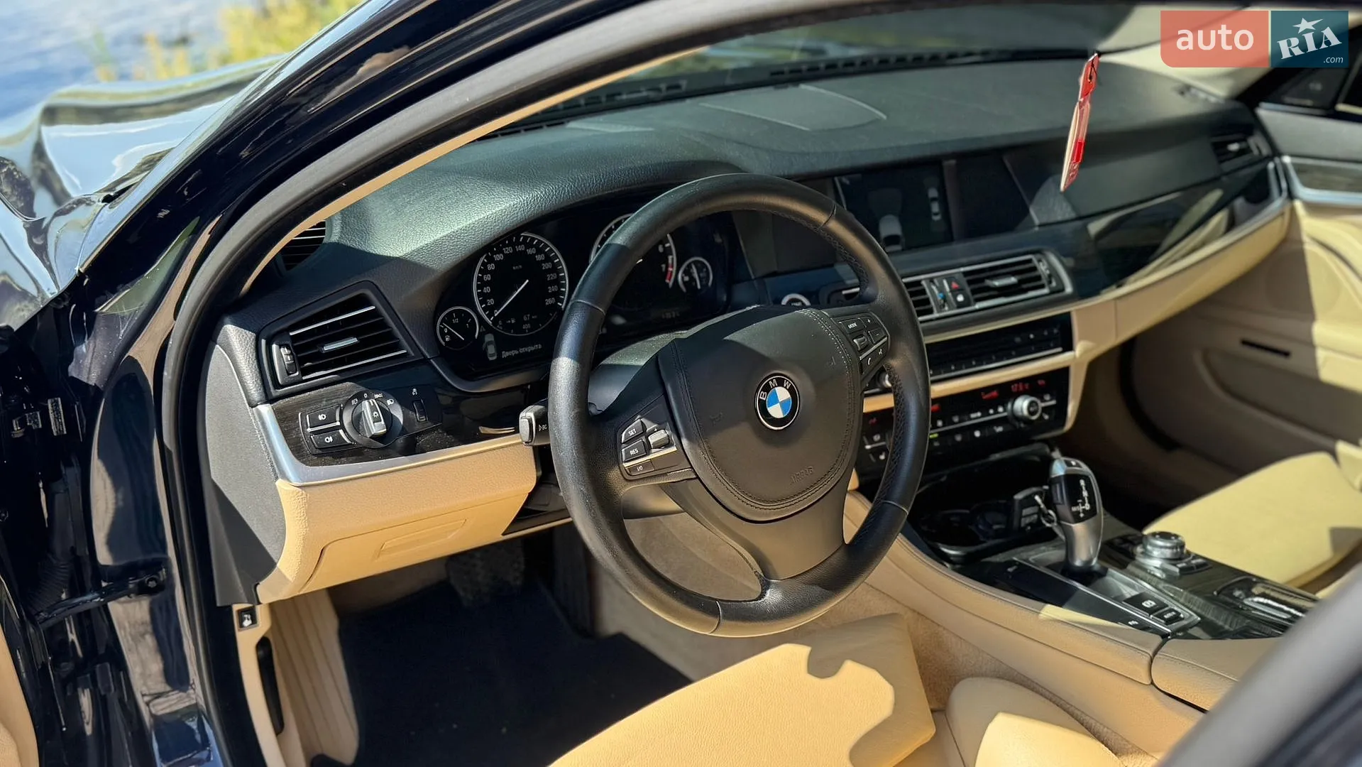 2011 BMW 5er - мініатюра 32