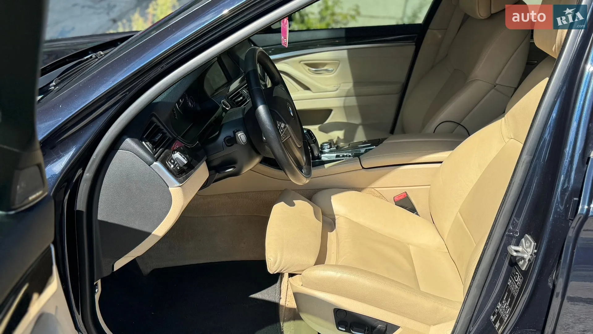 2011 BMW 5er - мініатюра 36