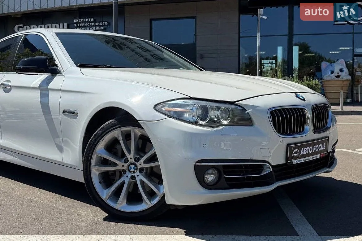 2014 BMW 5er - мініатюра 2