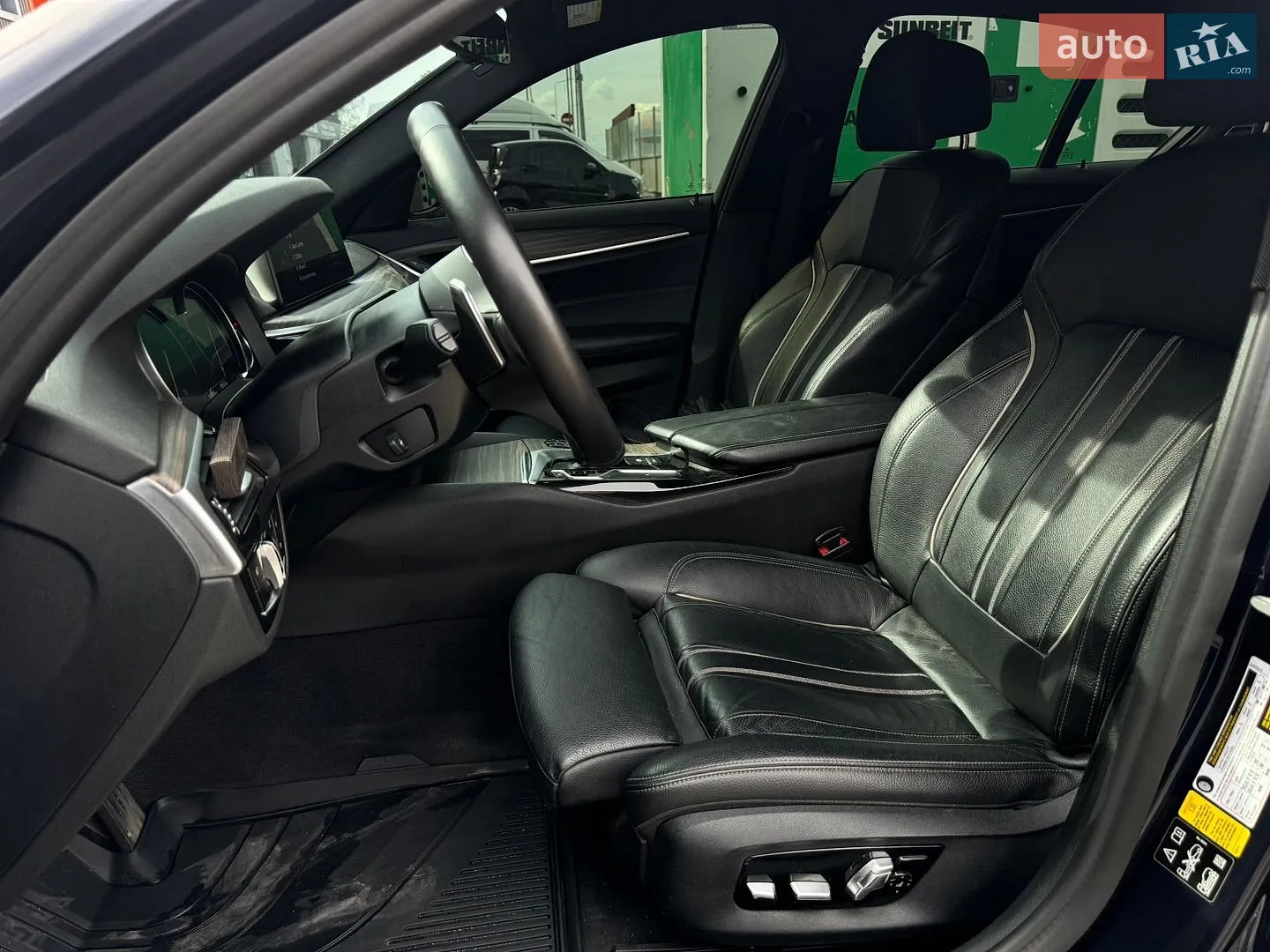 2017 BMW 5er - мініатюра 9