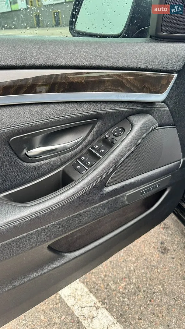 2011 BMW 5er - мініатюра 21