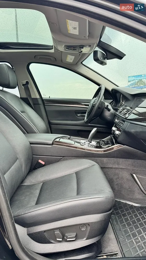 2011 BMW 5er - мініатюра 31