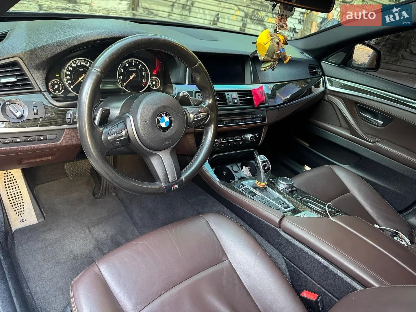 2016 BMW 5er - мініатюра 18