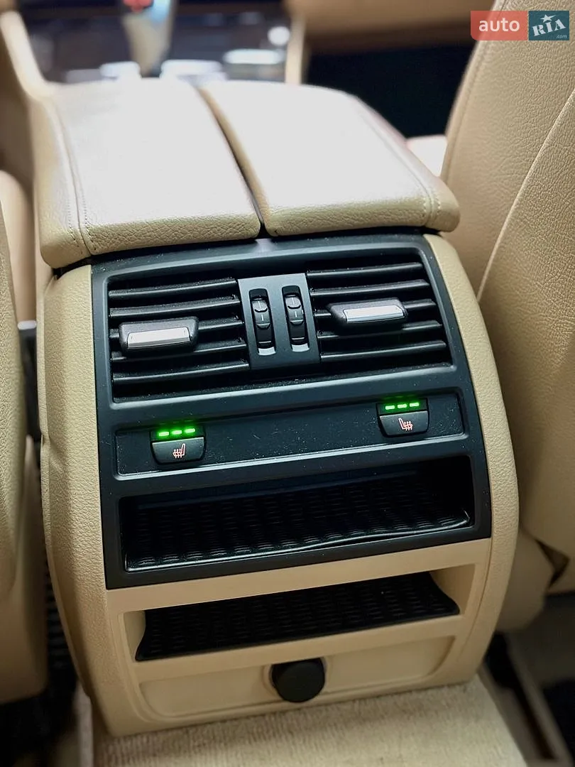 2015 BMW 5er - мініатюра 27