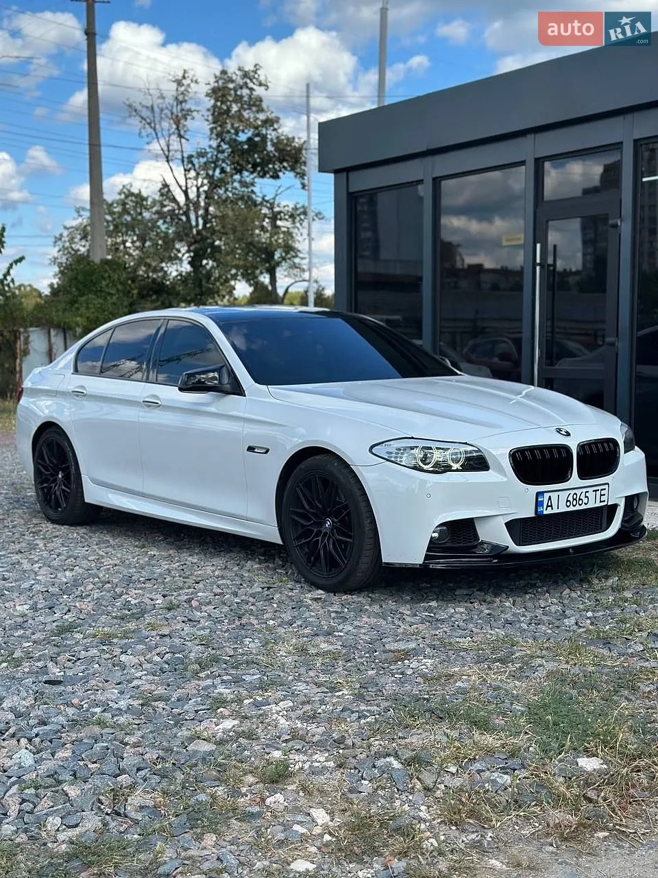 2011 BMW 5er - мініатюра 17