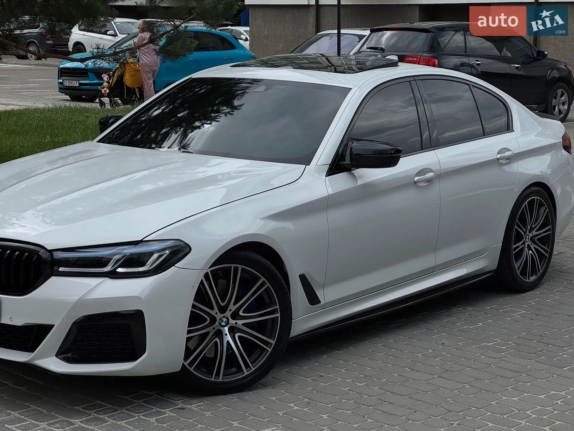2018 BMW 5er - мініатюра 2