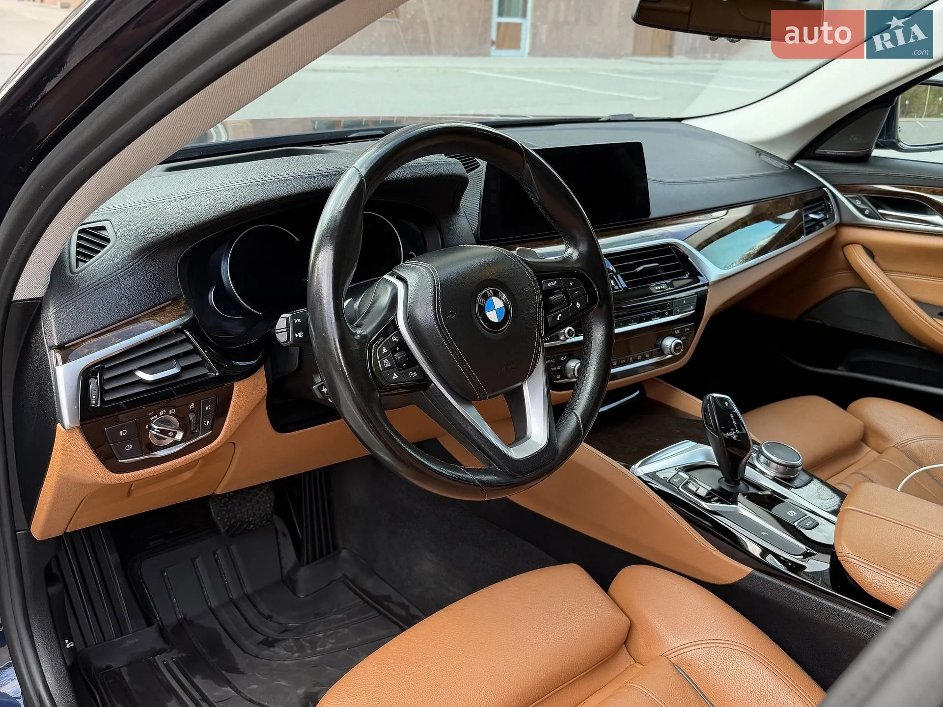 2017 BMW 5er - мініатюра 10