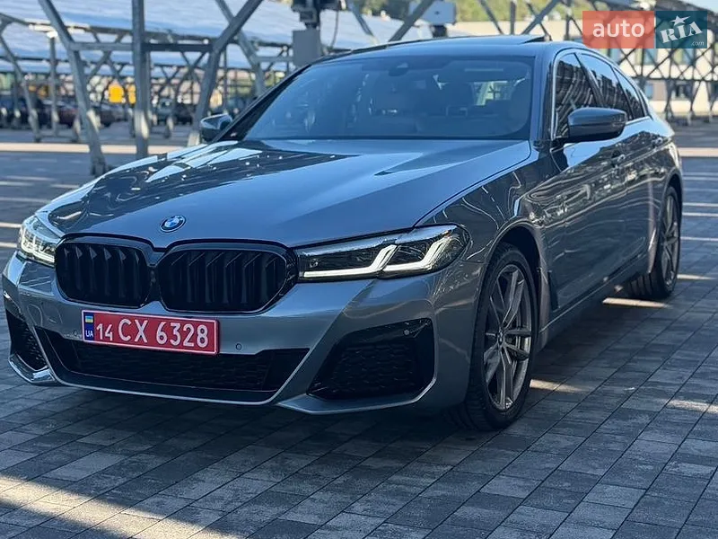BMW 5 Series 2021