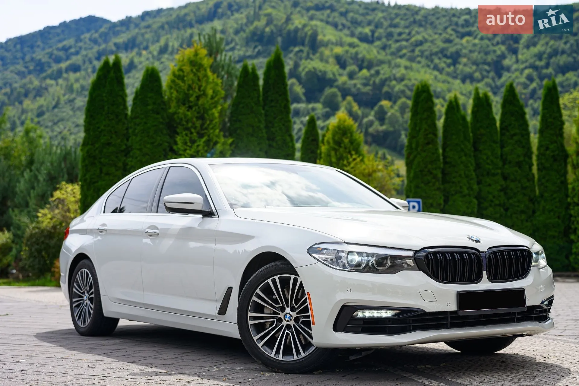 2017 BMW 5er - мініатюра 5