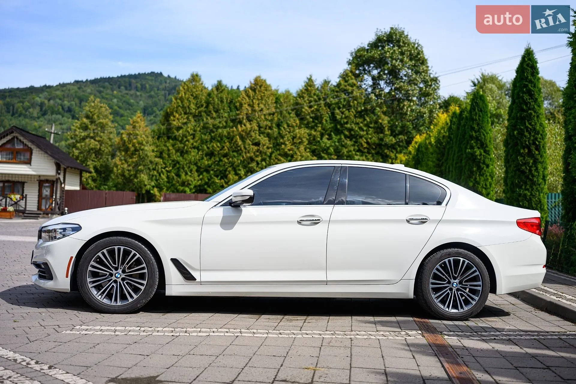 2017 BMW 5er - мініатюра 32