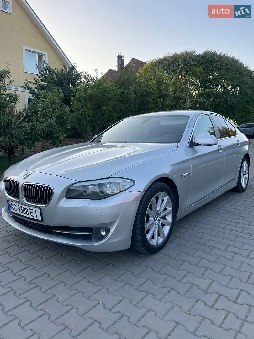 2010 BMW 5er - мініатюра 2