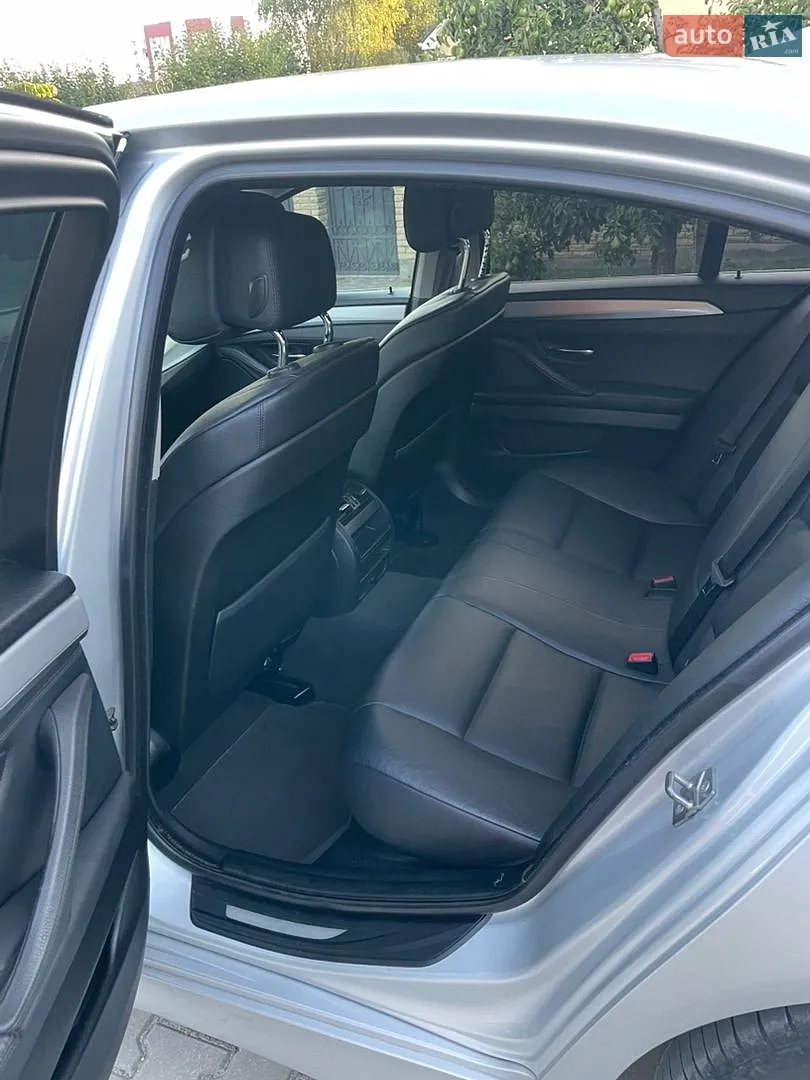 2010 BMW 5er - мініатюра 28
