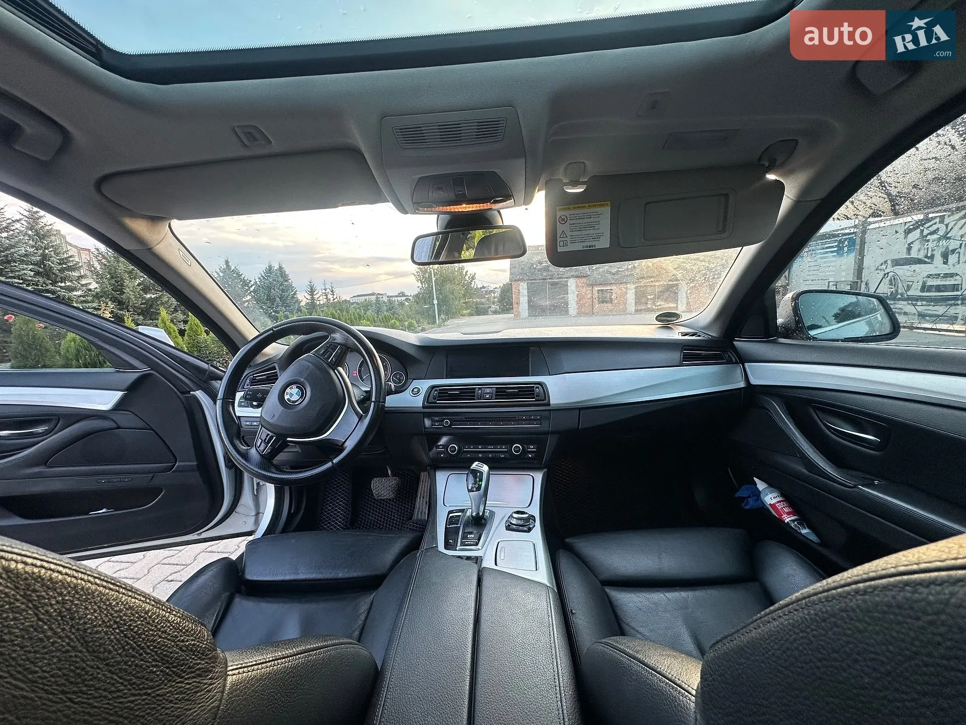 2010 BMW 5er - мініатюра 21