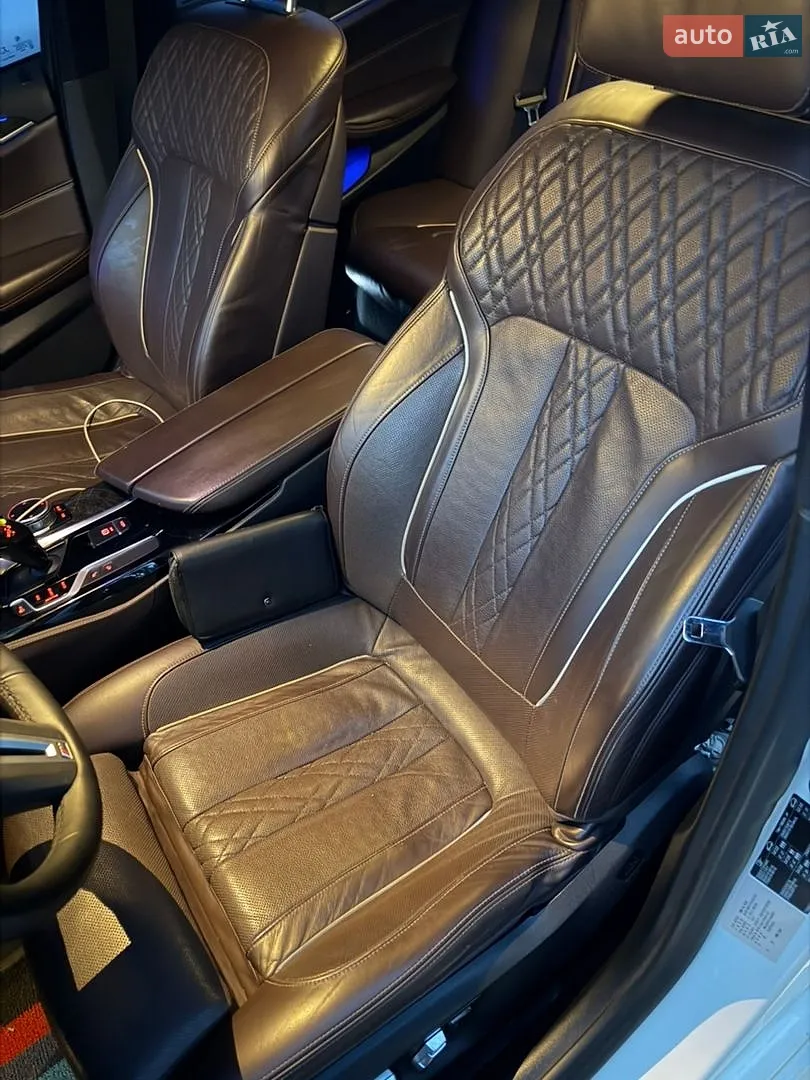2017 BMW 5er - мініатюра 22