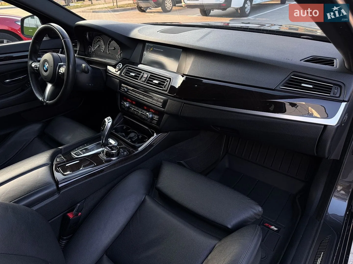 2011 BMW 5er - мініатюра 18