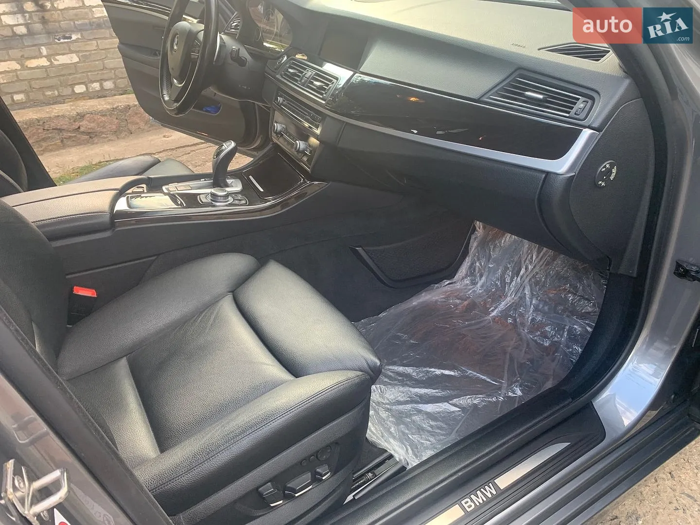 2012 BMW 5er - мініатюра 18