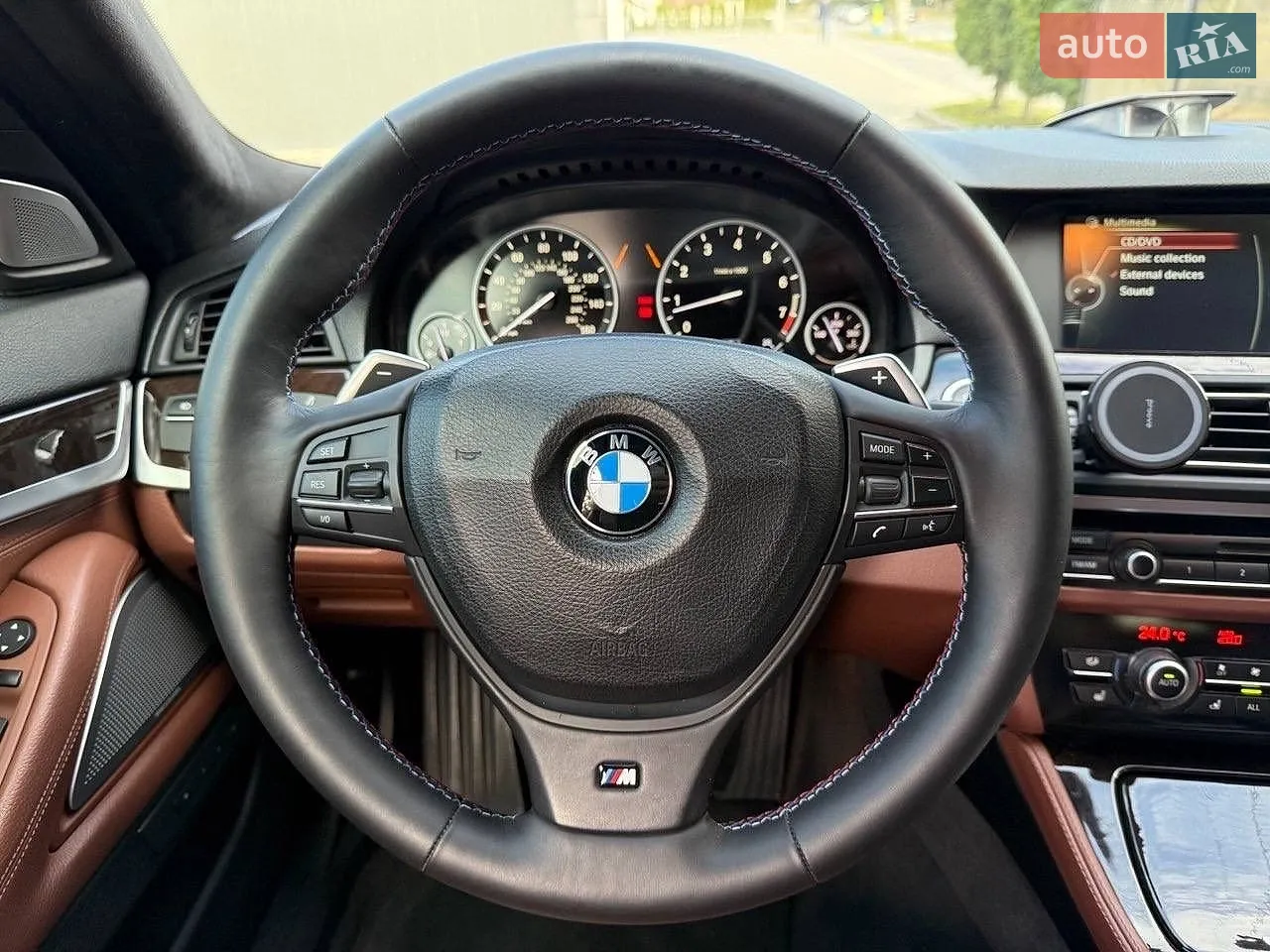 2013 BMW 5er - мініатюра 14
