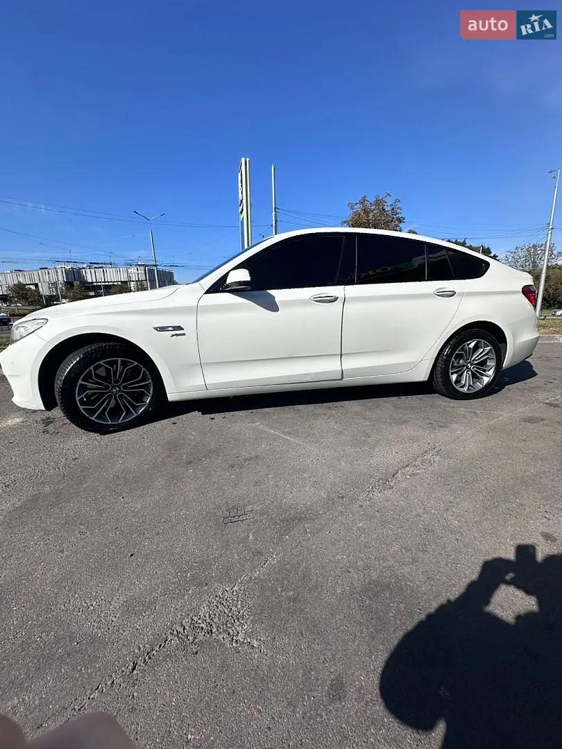 2010 BMW 5er - мініатюра 3