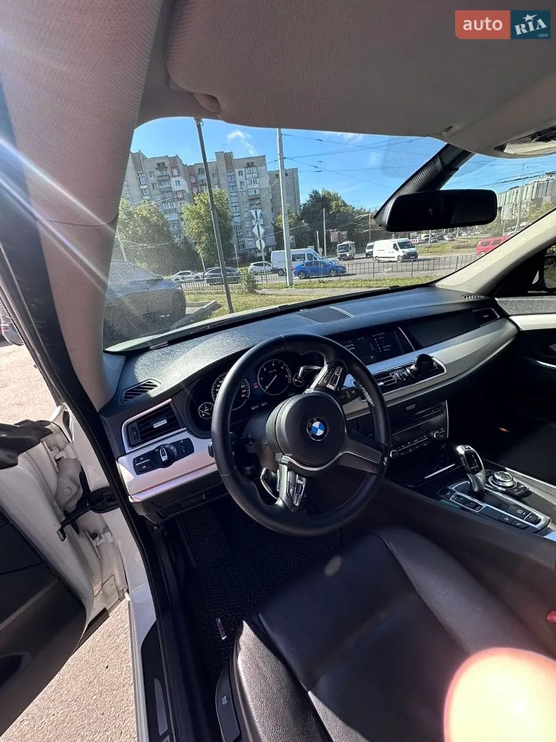 2010 BMW 5er - мініатюра 21