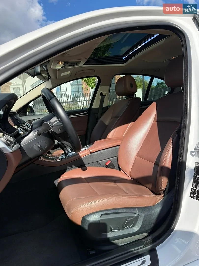 2016 BMW 5er - мініатюра 13