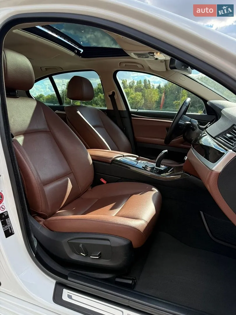 2016 BMW 5er - мініатюра 22