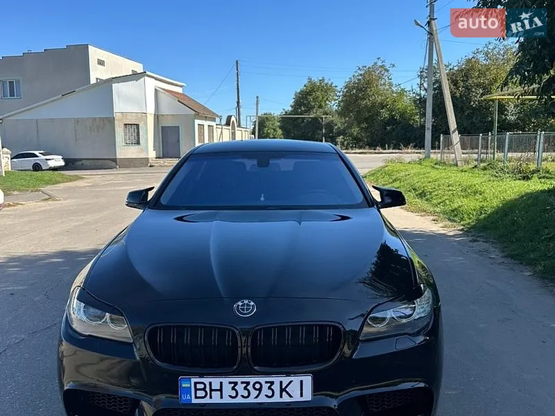BMW 5 Series 2012