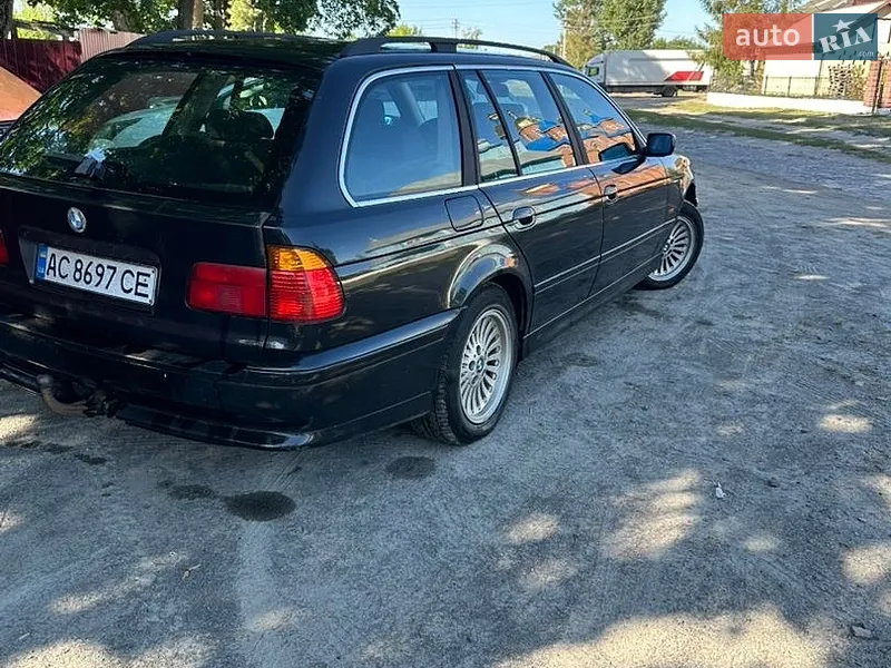 BMW 5 Series 2001