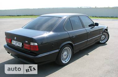 Седан BMW 5 Series 1995 в 