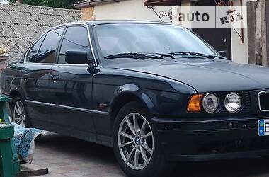Седан BMW 520 1994 в Миколаєві