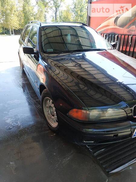 BMW 525