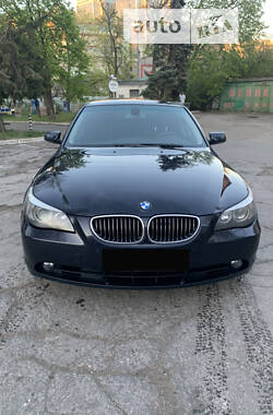 Седан BMW 525 2006 в Киеве