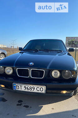 Седан BMW 525 1992 в Одессе