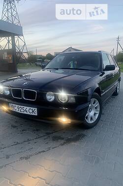 Универсал BMW 525 1995 в Львове