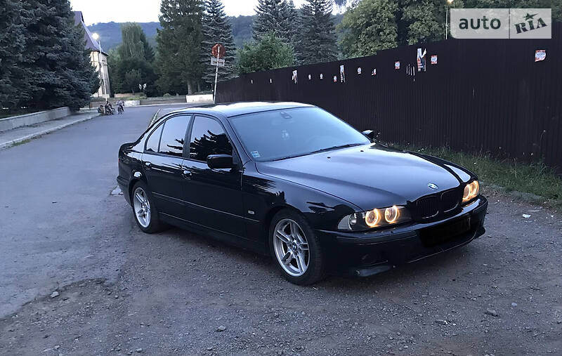 BMW 530