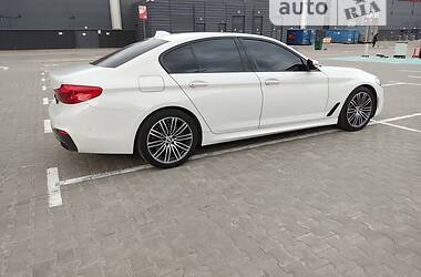Седан BMW 540 2017 в Києві
