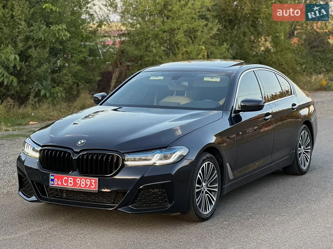 2017 BMW 5er - мініатюра 18