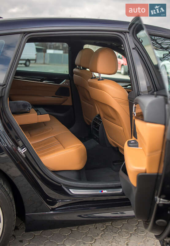 Лифтбек BMW 6 Series GT 2018 в Черновцах