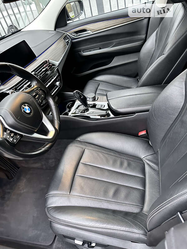 Лифтбек BMW 6 Series GT 2018 в Луцке фото 25 Лифтбек BMW 6 Series GT 2018 в Луцке