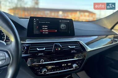 Ліфтбек BMW 6 Series GT 2018 в 