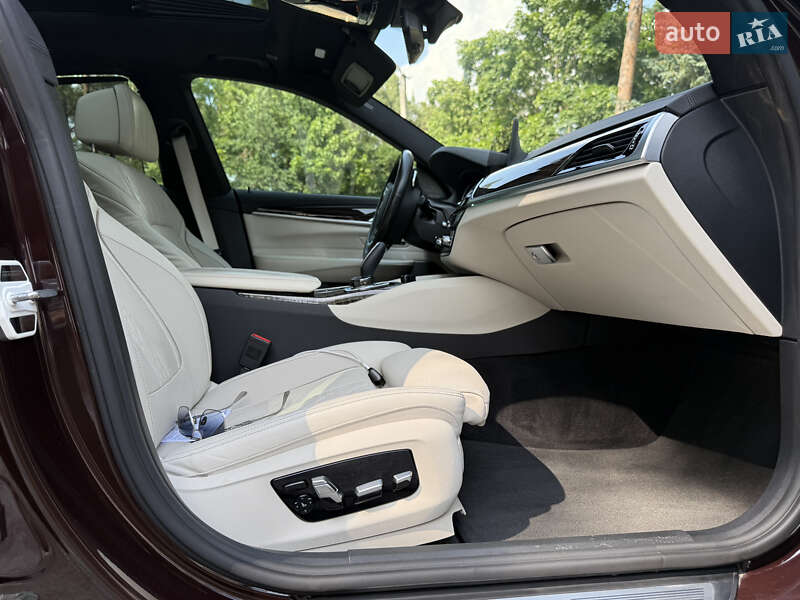 Лифтбек BMW 6 Series GT 2017 в Киеве