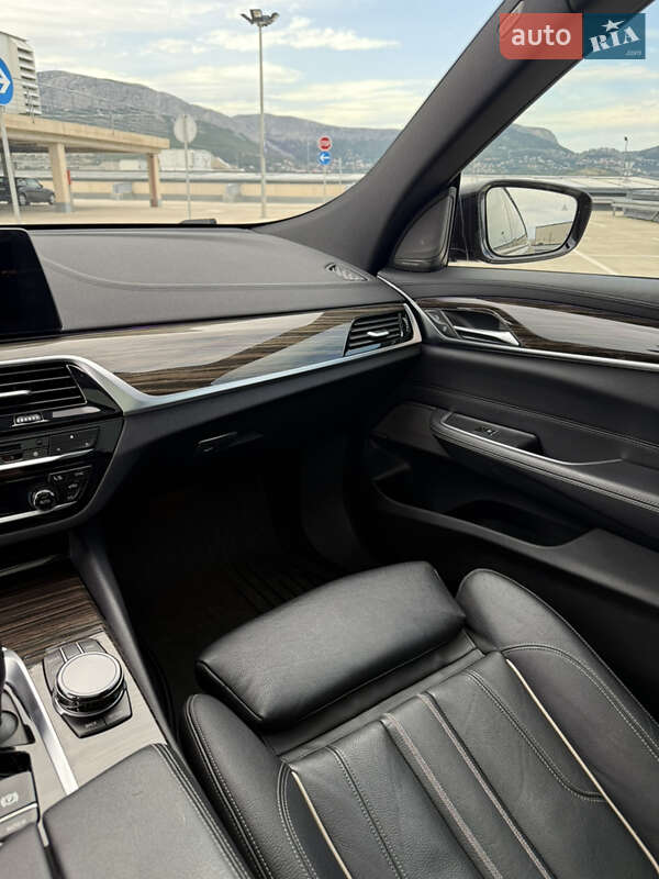 Лифтбек BMW 6 Series GT 2018 в Ужгороде