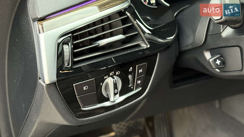 Лифтбек BMW 6 Series GT 2017 в Луцке фото 37 Лифтбек BMW 6 Series GT 2017 в Луцке