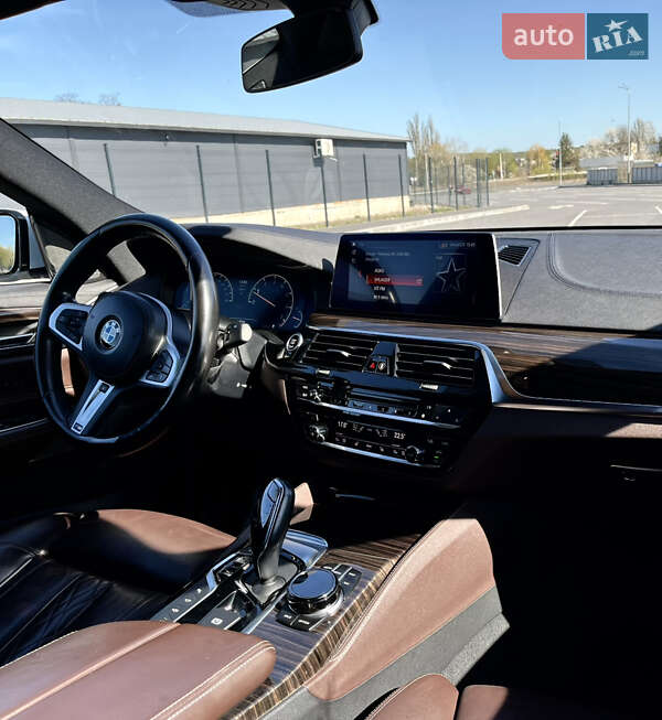 Лифтбек BMW 6 Series GT 2018 в Виннице