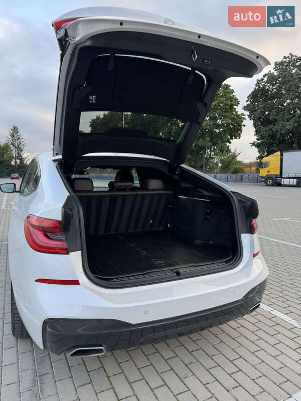 Ліфтбек BMW 6 Series GT 2017 в Тернополі фото 5 Ліфтбек BMW 6 Series GT 2017 в Тернополі